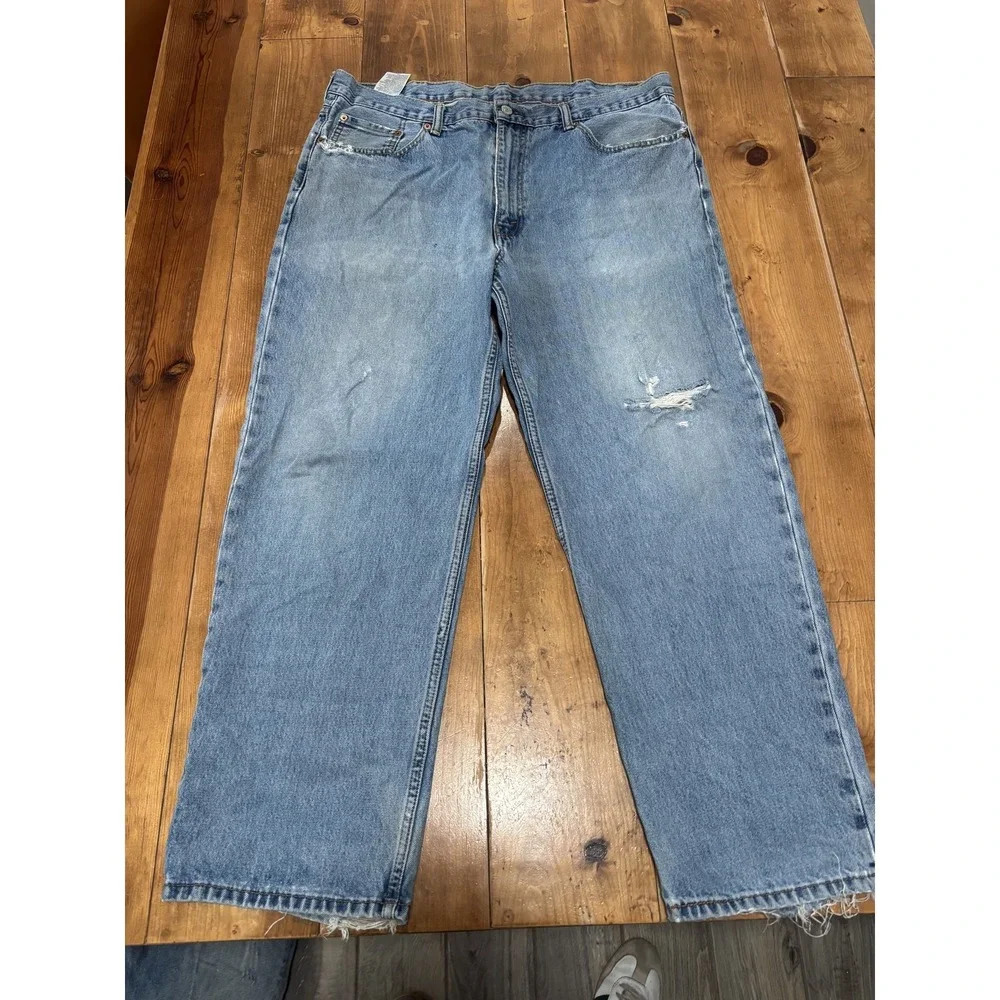 Levi's 550 Relaxed Fit Men's Jeans W30 L30 Light Wash Distressed Ripped Denim
